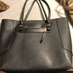 Black tote with matching wristlet